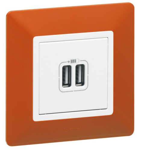 Механизм розетки USB Valena Life 2 разъема 240В/5В 2400мА с лиц. панелью бел. Leg 753412 фото 5